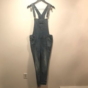 Mossimo Overalls! 💙